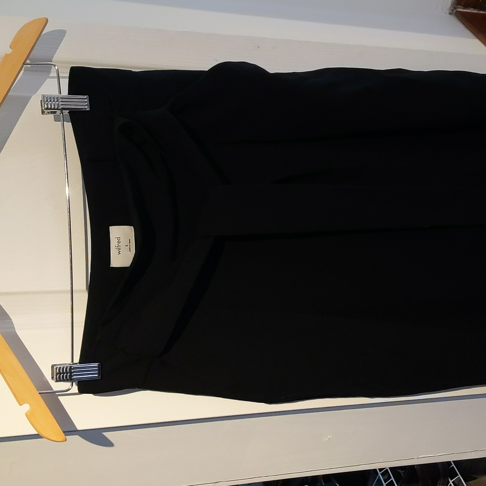 Aritzia Wilfred dress pants